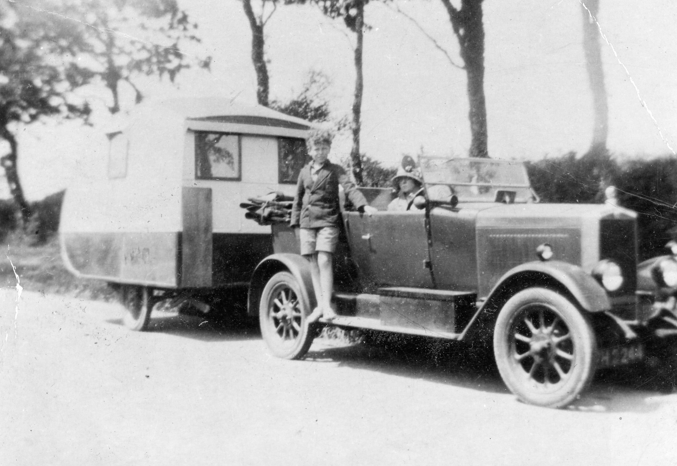 Roy (age 8) & Nellie Spurgeon, Morris Cowley (reg PH 2244) & Car Cruiser caravan (marine ply & canvas), 1929