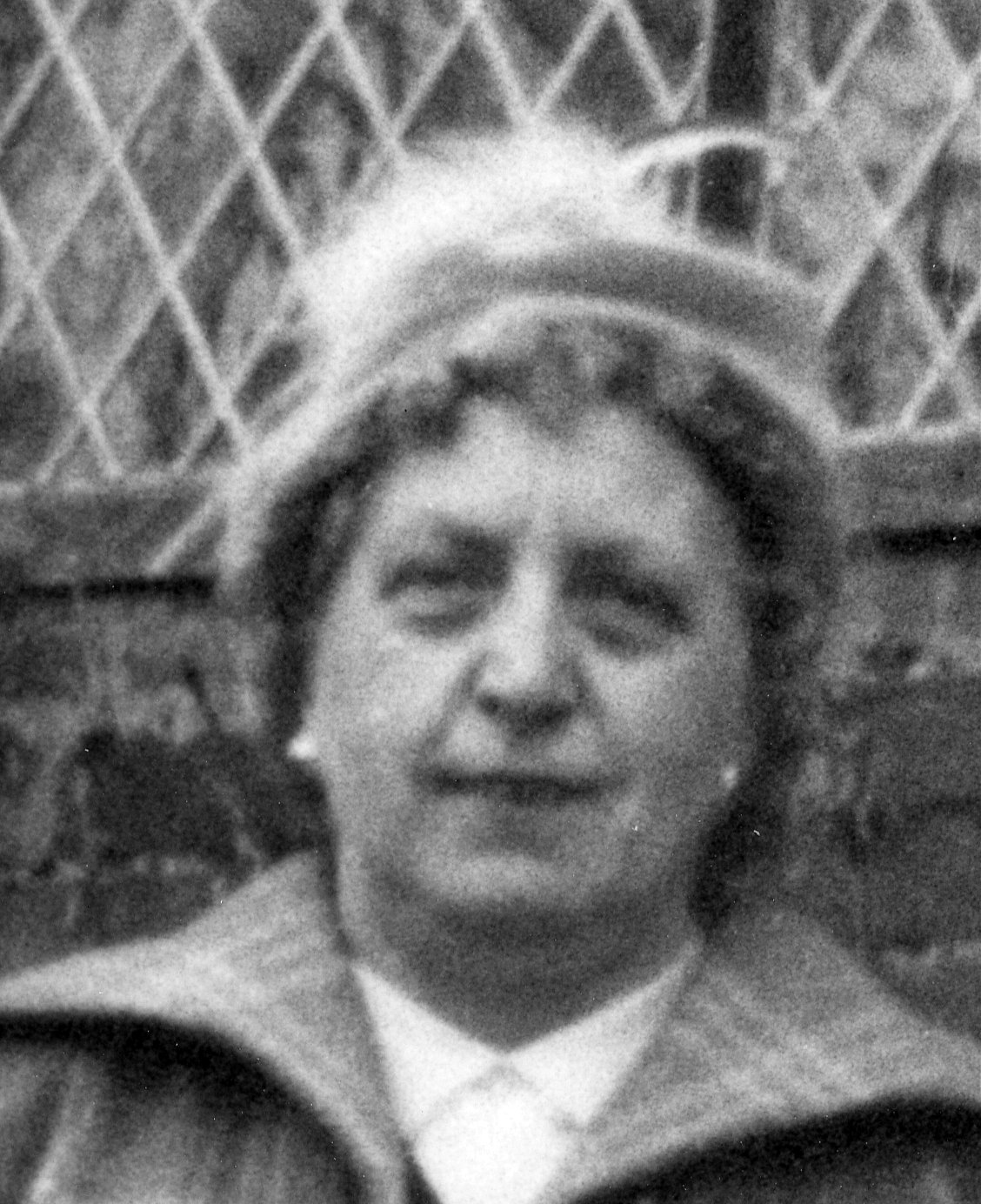 Winifred Gordon (19xx)