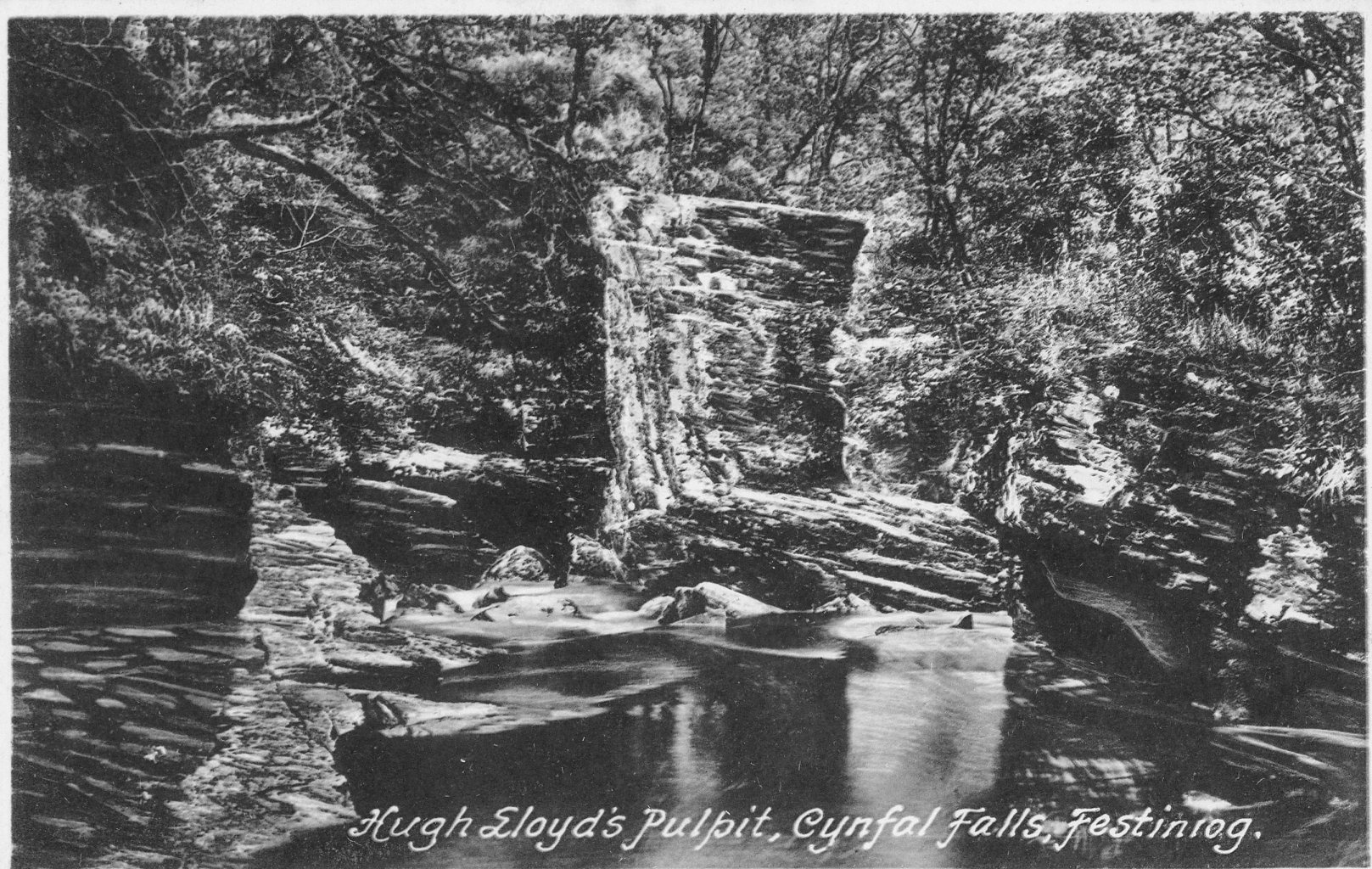 Hugh Lloyd's Pulpit, Cynfal Falls, Ffestiniog