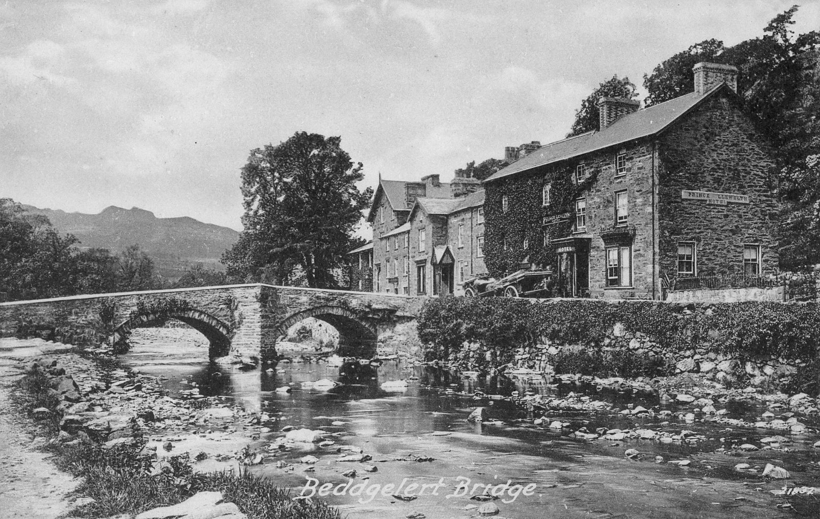 Beddgelert Bridge - Prince LLewelyn Hotel (#21832)