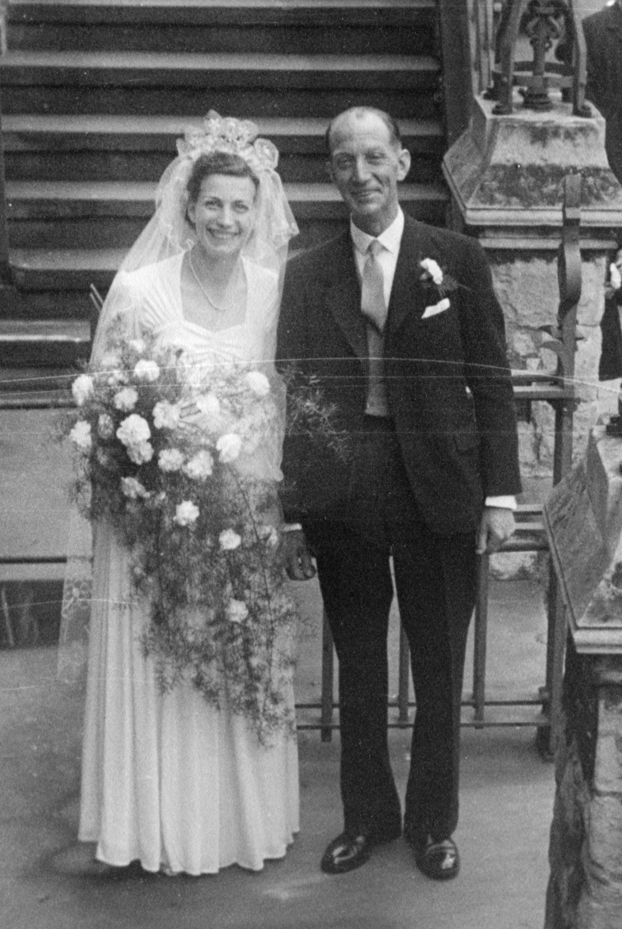 Joan & her Father, Jim Lee