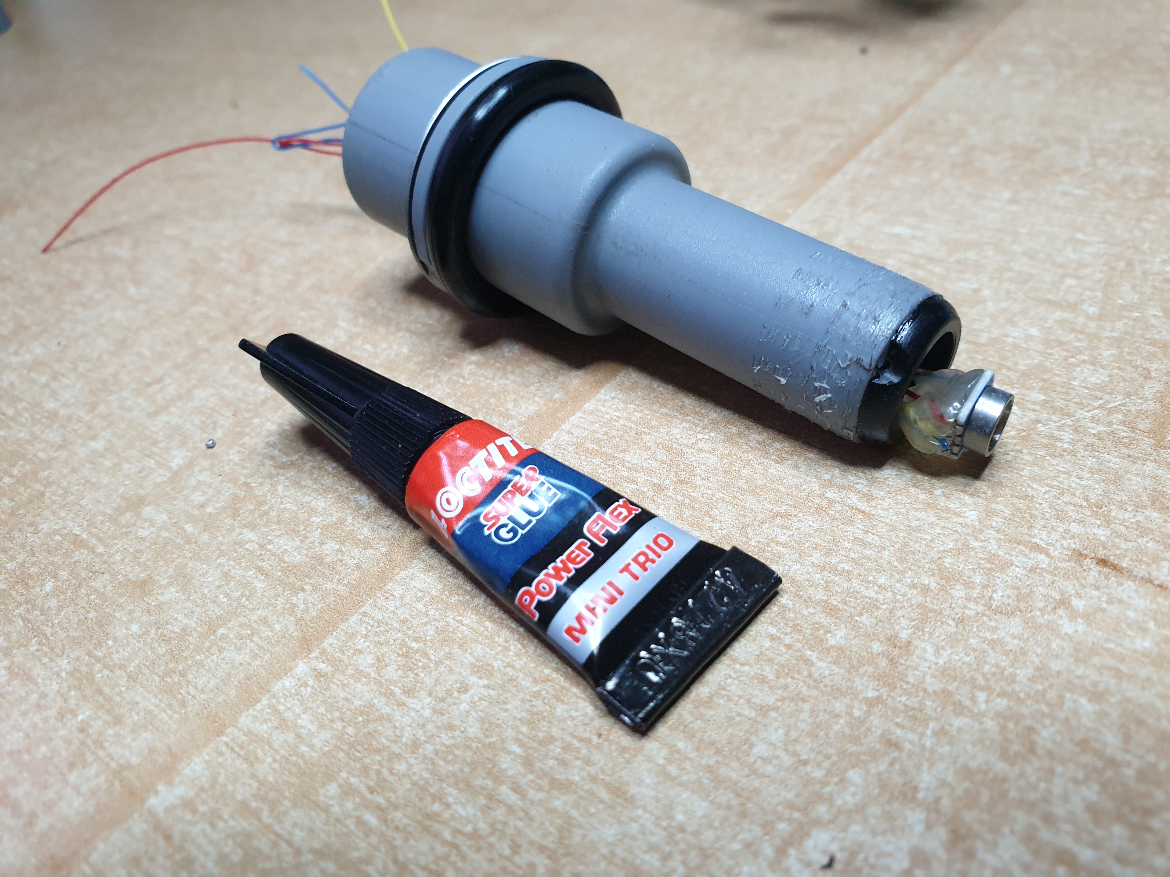 Sensor positioned inside spigot reducer