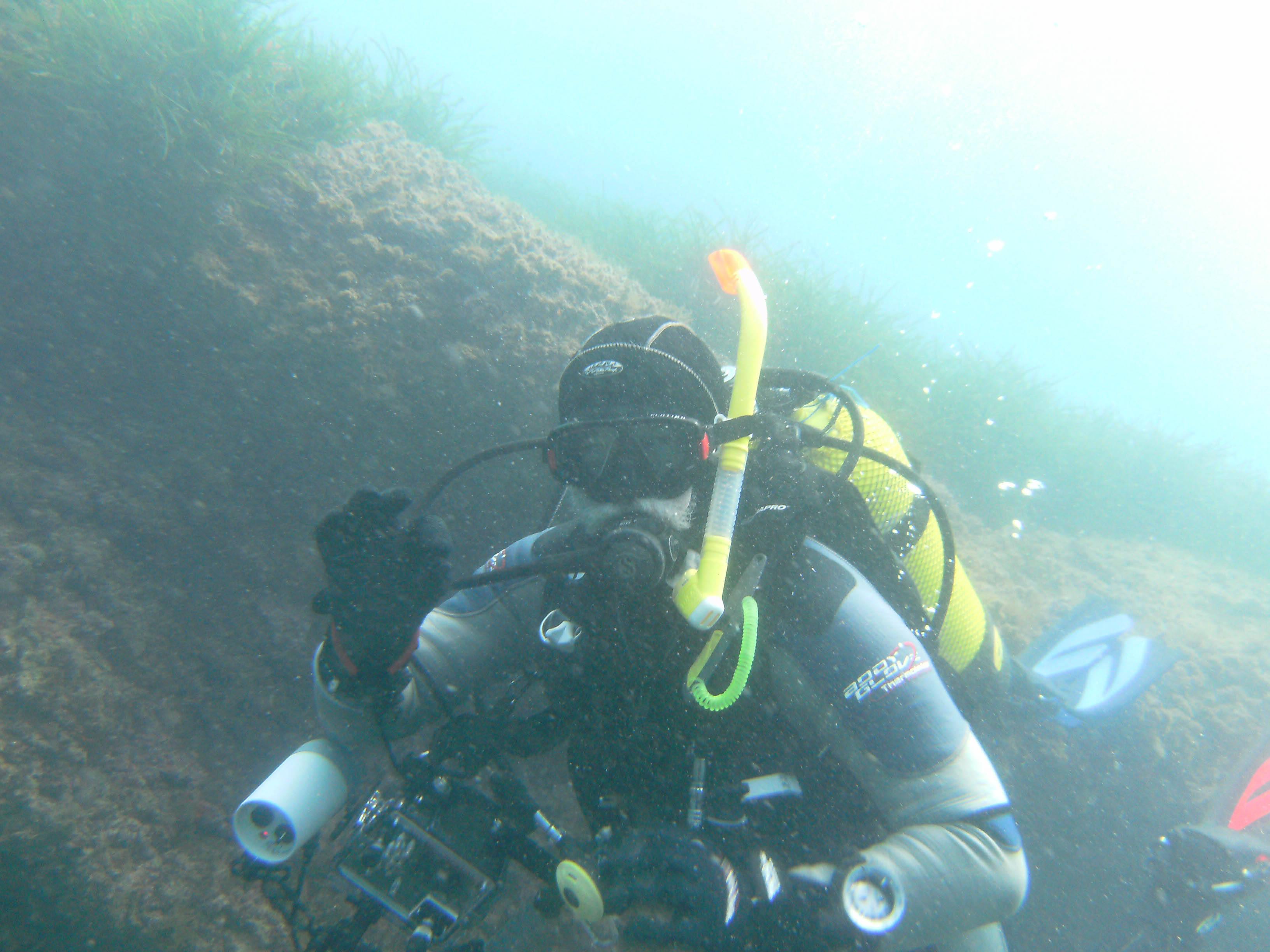 Paul & Canon G9 & strobe